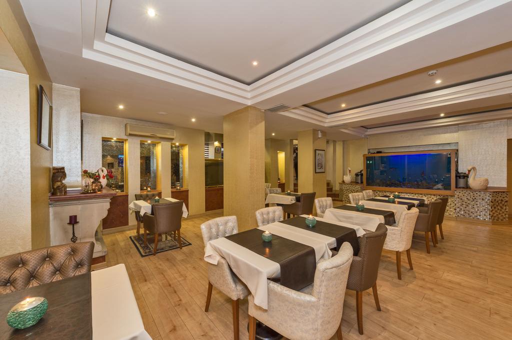 Beyaz Kugu Hotel Estambul Exterior foto
