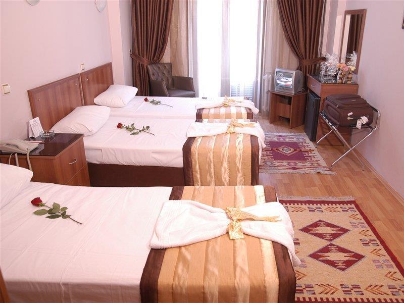 Beyaz Kugu Hotel Estambul Exterior foto