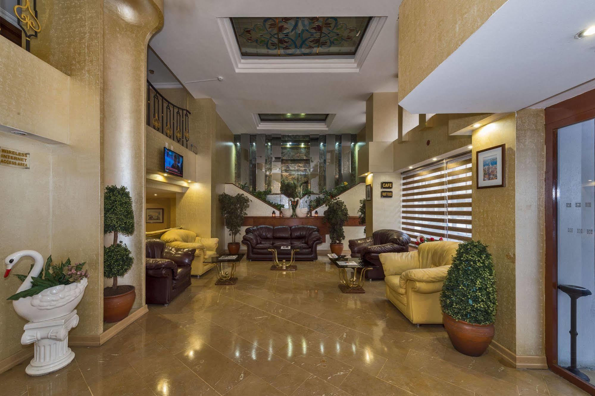 Beyaz Kugu Hotel Estambul Exterior foto